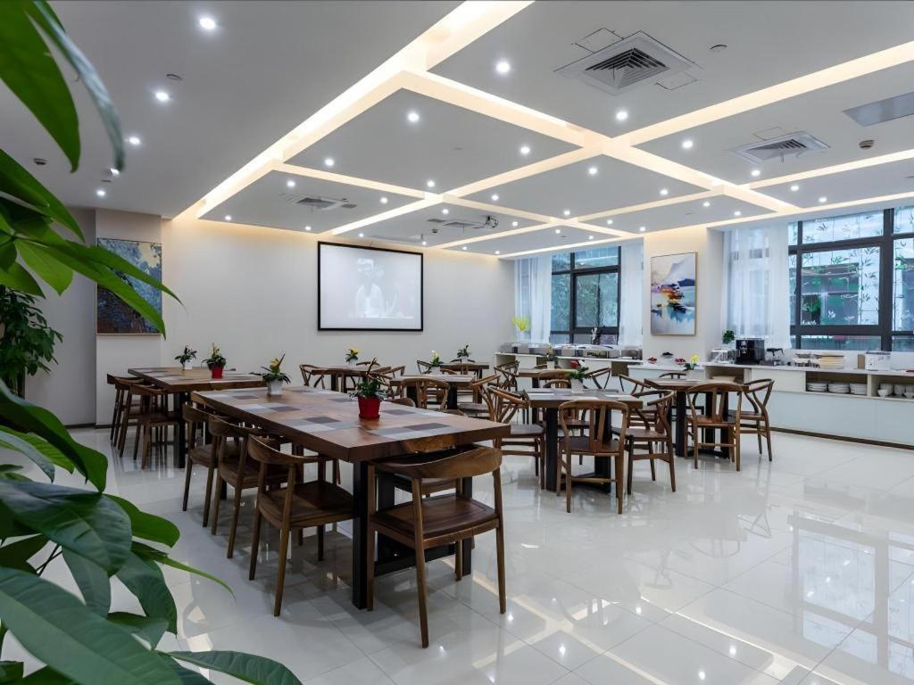 Gya Changzhou Wujin District Hutang New Era Furniture Plaza Hotel Exteriör bild