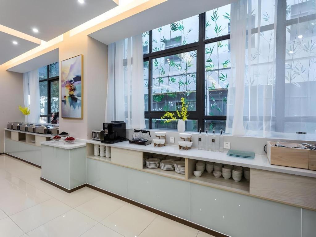 Gya Changzhou Wujin District Hutang New Era Furniture Plaza Hotel Exteriör bild